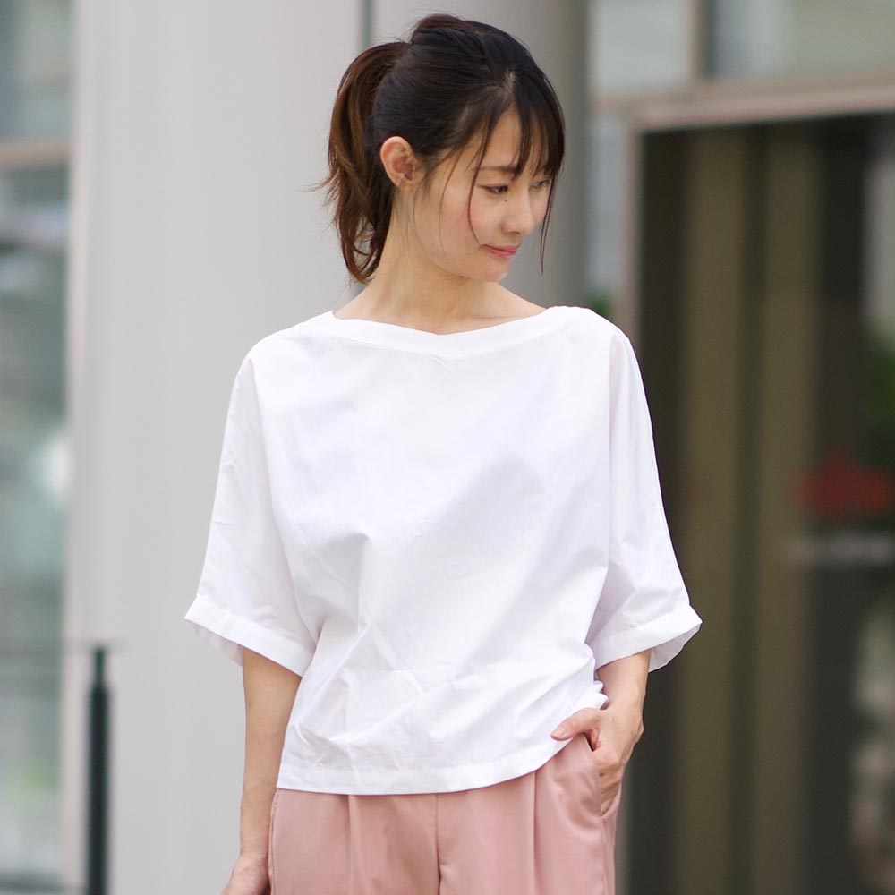 骨ストさんにおすすすめ もりのがっこうVネックトップス