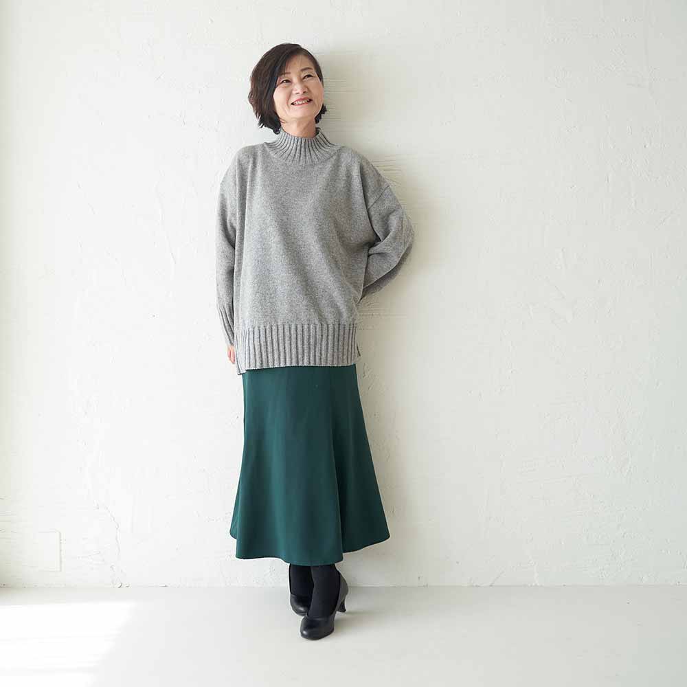 再生ウール100%もりのがっこうニット60代スカート冬コーデ