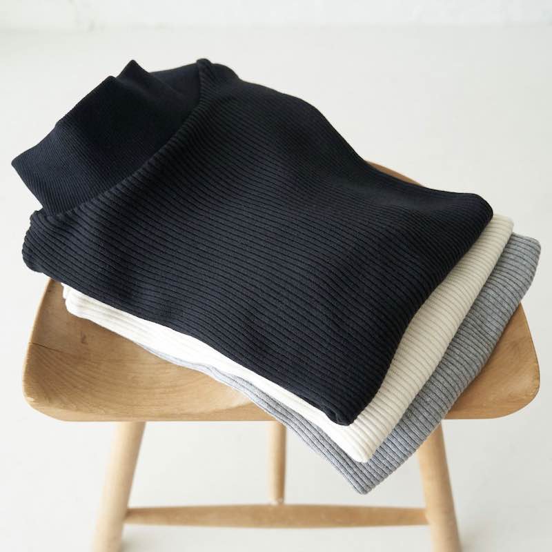 チクチクしない素材のニット冬のセーター敏感肌やさしい綿コットン